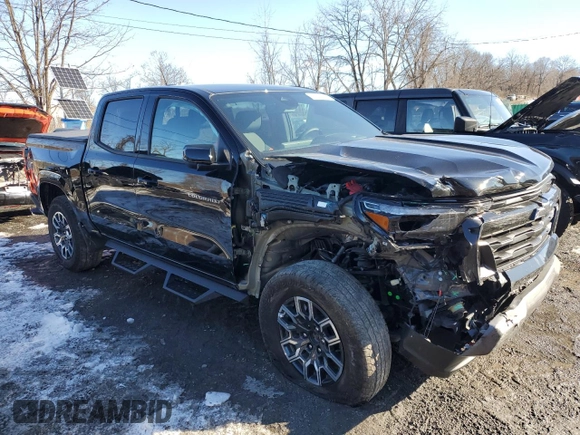 2024 Chevrolet Colorado 4WD Z71 with VIN 1GCPTDEK0R1112392, listed as a Copart auction lot 46505825 with 5,557 mi miles and Salvage Title. Bid and sale history available at carsss.com. Image 4.