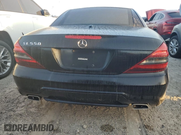 2011 Mercedes-Benz SL 550 z VIN WDBSK7BA3BF162110, wystawiony jako Copart lot #75315214 z przebiegiem Nie podano mil oraz Szkoda całkowita • Salvage title. Historia ofert i sprzedaży dostępna na DreamBid. Obrazek 6.