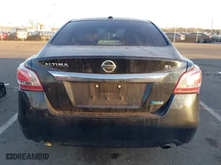 2013 Nissan Altima 2.5 SL with VIN 1N4AL3AP5DC246223, listed as a IAAI auction lot 41351155 with 139,298 mi miles. Bid and sale history available at carsss.com. Image 16.