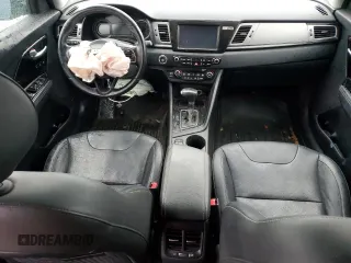 2019 Kia Niro Touring with VIN KNDCE3LC5K5274841, listed as a Copart auction lot 43465525 with 177,640 mi miles and Salvage Title. Bid and sale history available at carsss.com. Image 8.