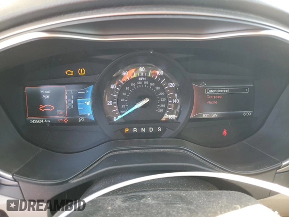 2019 Ford Fusion SE with VIN 3FA6P0HD4KR178502, listed as a Copart auction lot 46633105 with 43,904 mi miles and Salvage Title. Bid and sale history available at carsss.com. Image 9.