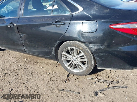 2017 Toyota Camry XLE with VIN 4T1BF1FK3HU335825, listed as a IAAI auction lot 41281060 with 301,204 mi miles and . Bid and sale history available at DreamBid. Image 6.