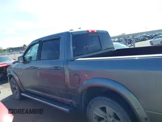 2013 Ram 1500 Sport z VIN 1C6RR7MT3DS515649, wystawiony jako IAAI lot #41949253 z przebiegiem Nie podano mil oraz . Historia ofert i sprzedaży dostępna na DreamBid. Obrazek 14.