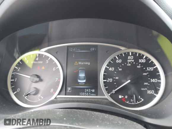 2016 Nissan Sentra SV with VIN 3N1AB7AP4GY211725, listed as a IAAI auction lot 42117849 with 108,561 mi miles and . Bid and sale history available at DreamBid. Image 7.