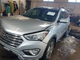 2016 Hyundai Santa Fe XL Premium with VIN KM8SNDHF0GU131051, listed as a IAAI auction lot 41578558 with 112,692 mi miles. Bid and sale history available at carsss.com. Image 18.
