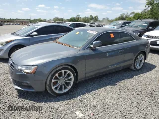 2013 Audi A5 Premium Plus z VIN WAULFAFR3DA000708, wystawiony jako Copart lot #54223445 z przebiegiem 98 742 mil mil oraz Czysty tytuł • Clean title. Historia ofert i sprzedaży dostępna na DreamBid. Obrazek 1.