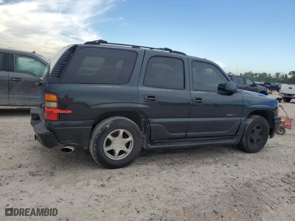 2003 GMC Yukon Denali with VIN 1GKEK63UX3J336663, listed as a Copart auction lot 68936304 with 203,294 mi miles and Clean Title. Bid and sale history available at carsss.com. Image 3.