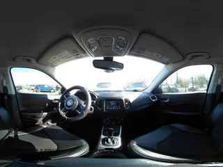 2017 Jeep Compass Latitude z VIN 3C4NJDBB9HT667415, wystawiony jako IAAI lot #40755033 z przebiegiem 106 943 mil mil oraz . Historia ofert i sprzedaży dostępna na DreamBid. Obrazek 18.