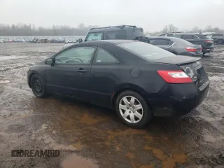 2007 Honda Civic Cpe LX with VIN 2HGFG12617H582467, listed as a Copart auction lot 44207025 with 166,260 mi miles and Clean Title. Bid and sale history available at carsss.com. Image 2.