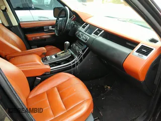 2011 Land Rover Range Rover Sport HSE Lux with VIN SALSK2D43BA270177, listed as a IAAI auction lot 42201241 with Not Provided miles and . Bid and sale history available at DreamBid. Image 5.