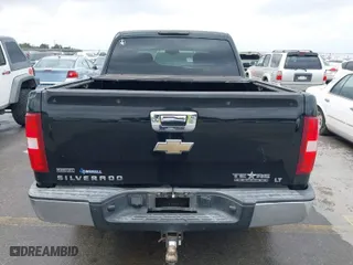 2010 Chevrolet Silverado 1500 LT with VIN 3GCRKSE30AG296456, listed as a IAAI auction lot 41713549 with 274,586 mi miles. Bid and sale history available at carsss.com. Image 16.