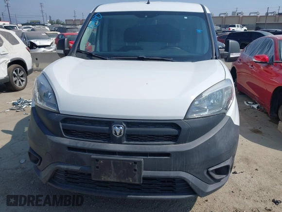 2018 Ram ProMaster City Cargo Tradesman z VIN ZFBERFAB0J6K37622, wystawiony jako IAAI lot #42424389 z przebiegiem 70 379 mil mil oraz . Historia ofert i sprzedaży dostępna na DreamBid. Obrazek 6.