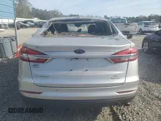2019 Ford Fusion SE with VIN 3FA6P0HDXKR160103, listed as a Copart auction lot 79200084 with 138,481 mi miles and Non Repairable. Bid and sale history available at DreamBid. Image 6.