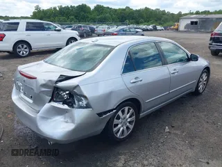 2007 Honda Accord EX-L z VIN 1HGCM66897A073729, wystawiony jako IAAI lot #42308276 z przebiegiem 125 064 mil mil oraz . Historia ofert i sprzedaży dostępna na DreamBid. Obrazek 4.