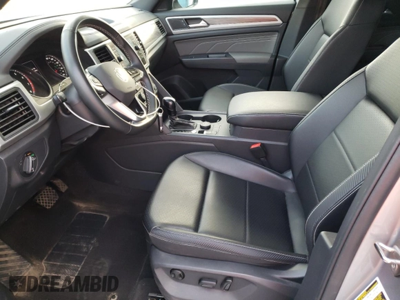 2021 Volkswagen Atlas SE with VIN 1V2LC2CA8MC240386, listed as a Copart auction lot 79628244 with 32,747 mi miles and Clean title. Bid and sale history available at DreamBid. Image 7.