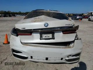 2022 BMW 7 Series with VIN WBA7W4C06NCJ99199, listed as a Copart auction lot 67928902 with Not provided miles and . Bid and sale history available at DreamBid. Image 6.
