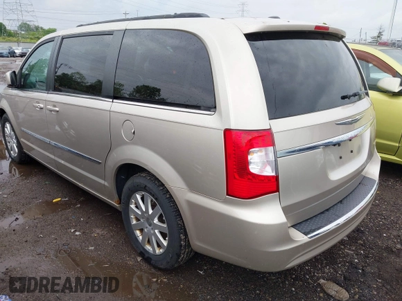 2013 Chrysler Town & Country Touring with VIN 2C4RC1BG3DR778321, listed as a IAAI auction lot 42192636 with 120,064 mi miles and . Bid and sale history available at DreamBid. Image 3.