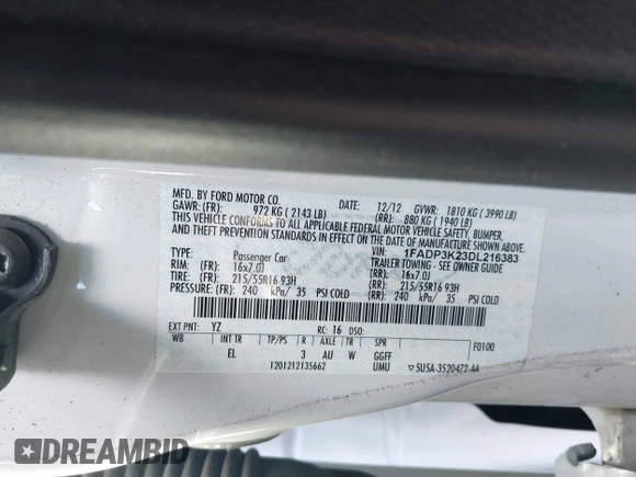 2013 Ford Focus SE with VIN 1FADP3K23DL216383, listed as a IAAI auction lot 41871603 with 87,715 mi miles. Bid and sale history available at carsss.com. Image 9.