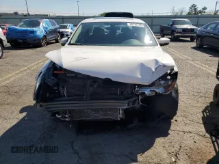 2012 Volkswagen Passat SE с VIN 1VWBP7A31CC084951, выставлен на аукционе Copart как лот 55726145 с пробегом 98 654 миль миль и Списание • Salvage title. История ставок и продаж доступна на DreamBid. Изображение 5.