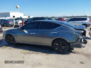 2020 Nissan Altima Platinum with VIN 1N4BL4FV6LN309754, listed as a IAAI auction lot 41356830 with 84,168 mi miles and . Bid and sale history available at carsss.com. Image 15.
