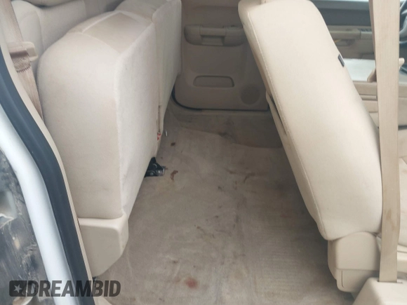 2013 Chevrolet Silverado 1500 LT with VIN 1GCRKSE76DZ404277, listed as a IAAI auction lot 41737878 with 204,921 mi miles and . Bid and sale history available at DreamBid. Image 8.