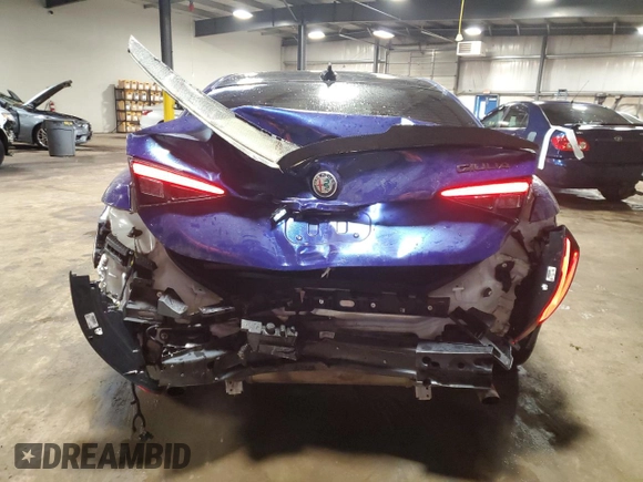 2020 Alfa Romeo Giulia Ti Sport with VIN ZARFAMBN2L7626139, listed as a Copart auction lot 60708035 with 65,270 mi miles and Salvage title. Bid and sale history available at DreamBid. Image 6.