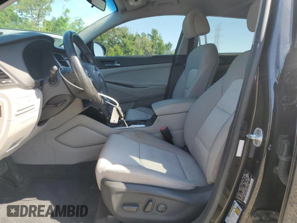 2016 Hyundai Tucson Sport with VIN KM8J33A26GU161089, listed as a Copart auction lot 52941915 with 190,392 mi miles and Salvage Title. Bid and sale history available at carsss.com. Image 7.