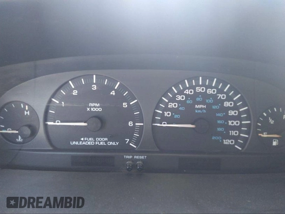 2000 Dodge Caravan SE with VIN 2B4GP44G9YR629814, listed as a IAAI auction lot 37525321 with Not provided miles and . Bid and sale history available at DreamBid. Image 7.