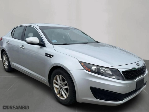 2011 Kia Optima LX with VIN KNAGM4A76B5135203, listed as a Copart auction lot 52312725 with 158,816 mi miles and Clean Title. Bid and sale history available at carsss.com. Image 1.
