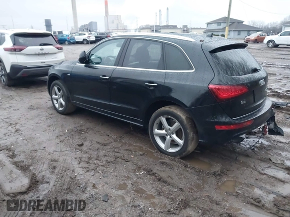 2017 Audi Q5 Premium Plus z VIN WA1M2AFP8HA040509, wystawiony jako IAAI lot #41130242 z przebiegiem 44 490 mil mil oraz . Historia ofert i sprzedaży dostępna na DreamBid. Obrazek 3.