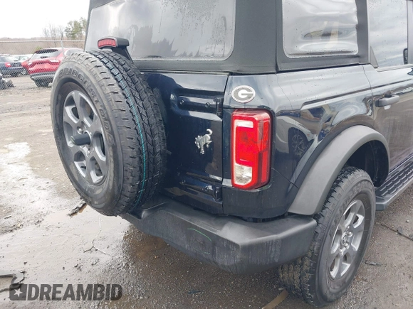 2021 Ford Bronco with VIN 1FMDE5BH8MLA83132, listed as a IAAI auction lot 41729825 with 31,192 mi miles and . Bid and sale history available at DreamBid. Image 6.