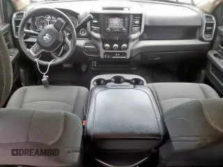 2020 Ram 2500 Tradesman z VIN 3C6UR5CL9LG252802, wystawiony jako Copart lot #65442235 z przebiegiem 316 911 mil mil oraz Czysty tytuł • Clean title. Historia ofert i sprzedaży dostępna na DreamBid. Obrazek 8.