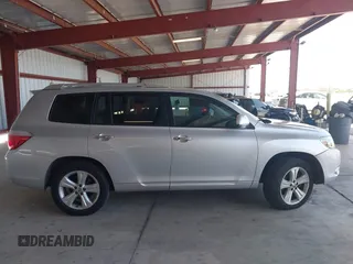 2010 Toyota Highlander Limited with VIN 5TDYK3EH5AS004136, listed as a IAAI auction lot 42520903 with 174,822 mi miles and . Bid and sale history available at DreamBid. Image 13.