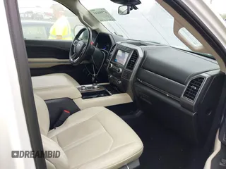 2019 Ford Expedition Platinum with VIN 1FMJU1MT1KEA68098, listed as a IAAI auction lot 42594143 with 116,813 mi miles and . Bid and sale history available at DreamBid. Image 5.