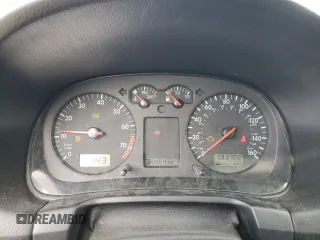 2004 Volkswagen GTI 1.8T с VIN 9BWDE61J144001837, выставлен на аукционе Copart как лот 60175545 с пробегом 131 702 миль миль и Чистый • Clean title. История ставок и продаж доступна на DreamBid. Изображение 9.