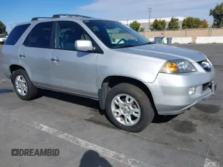 2005 Acura MDX Touring with VIN 2HNYD18895H543075, listed as a IAAI auction lot 40724333 with 79,189 mi miles. Bid and sale history available at carsss.com. Image 1.