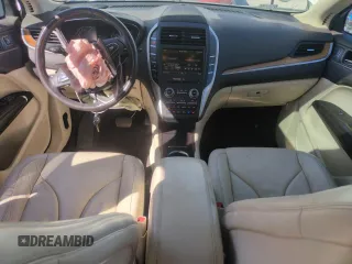 2015 Lincoln MKC z VIN 5LMTJ2AH7FUJ26375, wystawiony jako Copart lot #57830425 z przebiegiem 96 169 mil mil oraz Szkoda całkowita • Salvage title. Historia ofert i sprzedaży dostępna na DreamBid. Obrazek 8.