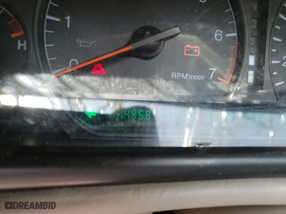 2001 Cadillac Eldorado Touring ETC with VIN 1G6ET12981B103058, listed as a Copart auction lot 62426152 with 104,453 mi miles and Salvage Title. Bid and sale history available at carsss.com. Image 8.