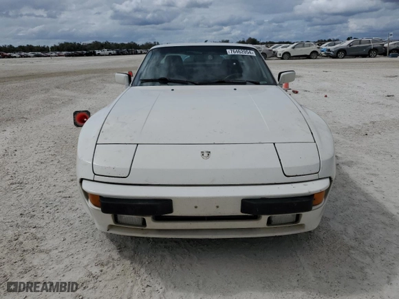 1986 Porsche 944 with VIN WP0AA0948GN453769, listed as a Copart auction lot 76462054 with 264,439 mi miles and Salvage Title. Bid and sale history available at carsss.com. Image 5.