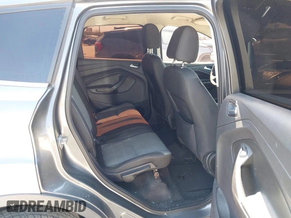 2014 Ford Escape SE with VIN 1FMCU0GX8EUD57801, listed as a IAAI auction lot 41856252 with 136,980 mi miles. Bid and sale history available at carsss.com. Image 8.