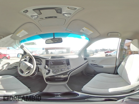 2012 Toyota Sienna LE AAS z VIN 5TDKK3DC7CS192916, wystawiony jako Copart lot #43219255 z przebiegiem 214 612 mil mil oraz Nie do naprawy • Non repairable. Historia ofert i sprzedaży dostępna na DreamBid. Obrazek 13.