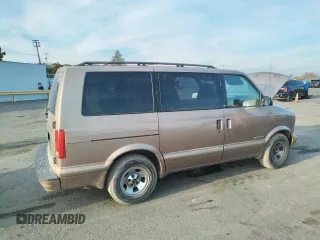 1998 GMC Safari with VIN 1GKDM19W8WB504543, listed as a Copart auction lot 84896104 with Not Provided miles and Salvage Title. Bid and sale history available at carsss.com. Image 3.