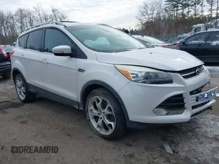 2013 Ford Escape Titanium с VIN 1FMCU9J99DUB34941, выставлен на аукционе IAAI как лот 41380428 с пробегом 196 890 миль миль и . История ставок и продаж доступна на DreamBid. Изображение 1.