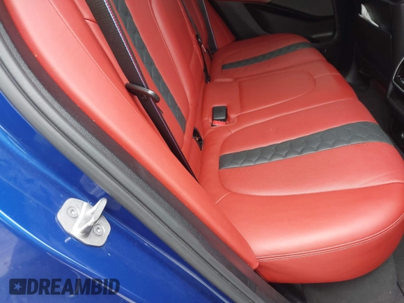 2022 BMW X5 M z VIN 5YMJU0C03N9M51891, wystawiony jako IAAI lot #41737922 z przebiegiem 35 725 mil mil oraz . Historia ofert i sprzedaży dostępna na DreamBid. Obrazek 8.