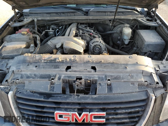 2014 GMC Yukon XL SLT with VIN 1GKS1KE07ER227834, listed as a Copart auction lot 45570165 with 231,467 mi miles and Salvage Title. Bid and sale history available at carsss.com. Image 13.