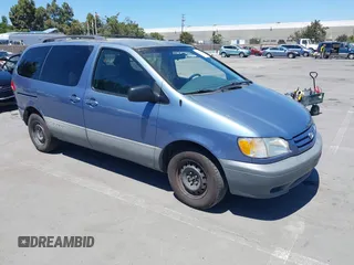 2002 Toyota Sienna LE z VIN 4T3ZF13C22U421833, wystawiony jako IAAI lot #42520465 z przebiegiem 317 143 mil mil oraz . Historia ofert i sprzedaży dostępna na DreamBid. Obrazek 1.