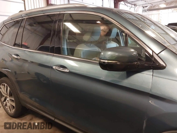 2016 Honda Pilot Elite with VIN 5FNYF6H09GB085621, listed as a IAAI auction lot 41788911 with 137,199 mi miles. Bid and sale history available at carsss.com. Image 14.