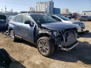 2022 Toyota Venza LE with VIN JTEAAAAH1NJ105669, listed as a Copart auction lot 50026774 with 7,923 mi miles. Bid and sale history available at carsss.com. Image 4.