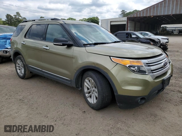 2012 Ford Explorer XLT with VIN 1FMHK7D88CGA23572, listed as a Copart auction lot 53315895 with 106,333 mi miles and Salvage Title. Bid and sale history available at DreamBid. Image 4.