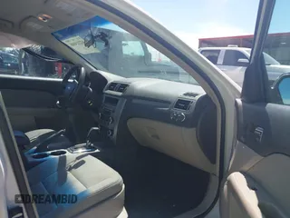 2012 Ford Fusion SE с VIN 3FAHP0HAXCR373441, выставлен на аукционе IAAI как лот 42213666 с пробегом 117 313 миль миль и . История ставок и продаж доступна на DreamBid. Изображение 5.